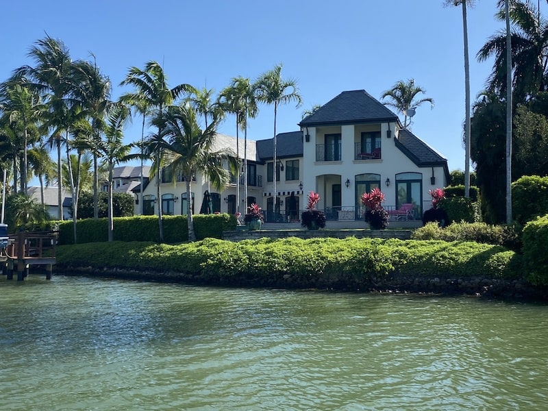 Pontoon Boat Rentals In Naples, FL » (239) 3018913 » Naples Boat Tour